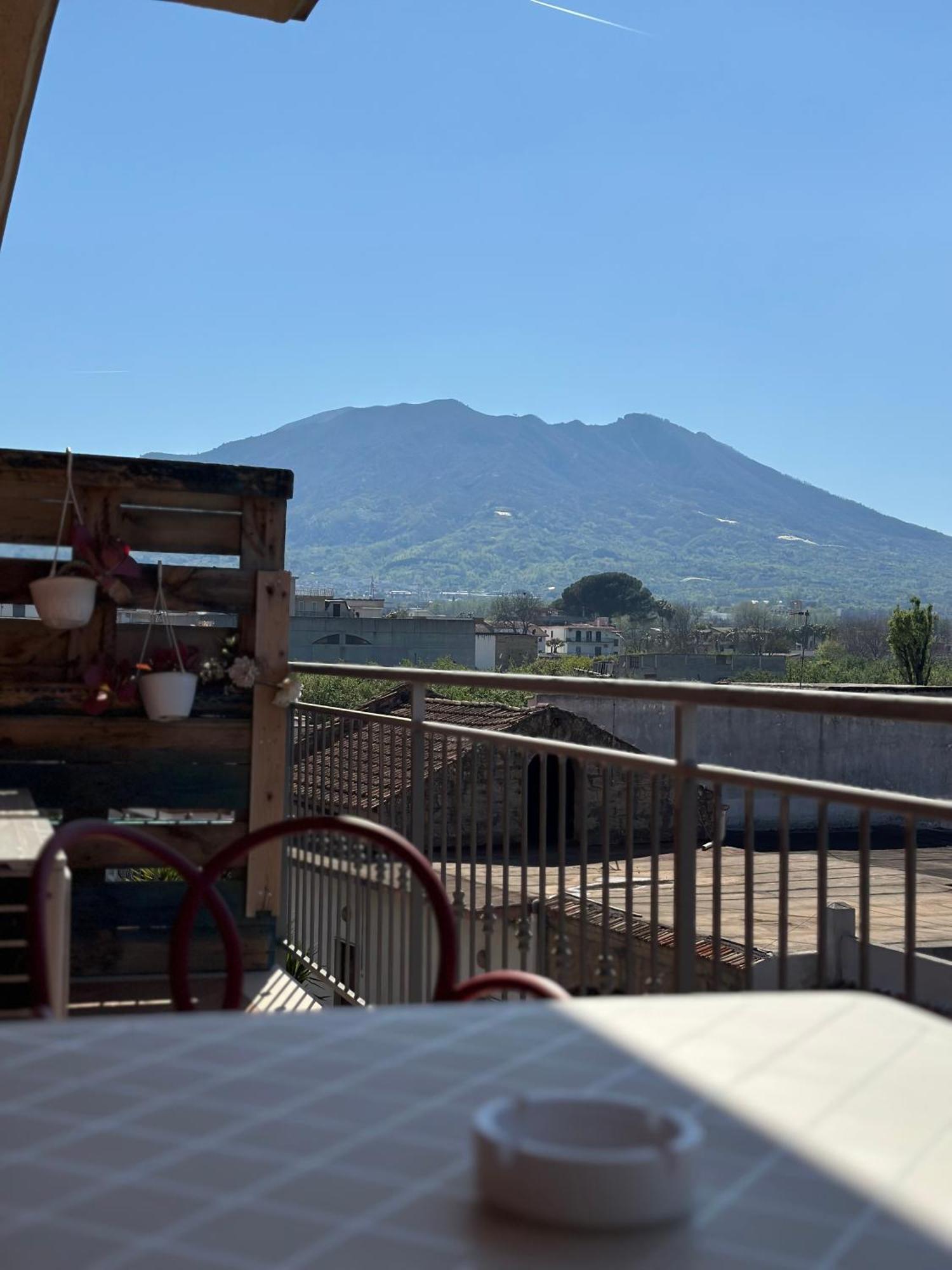 Hotel Il Giardino Degli Aranci Нола Екстериор снимка