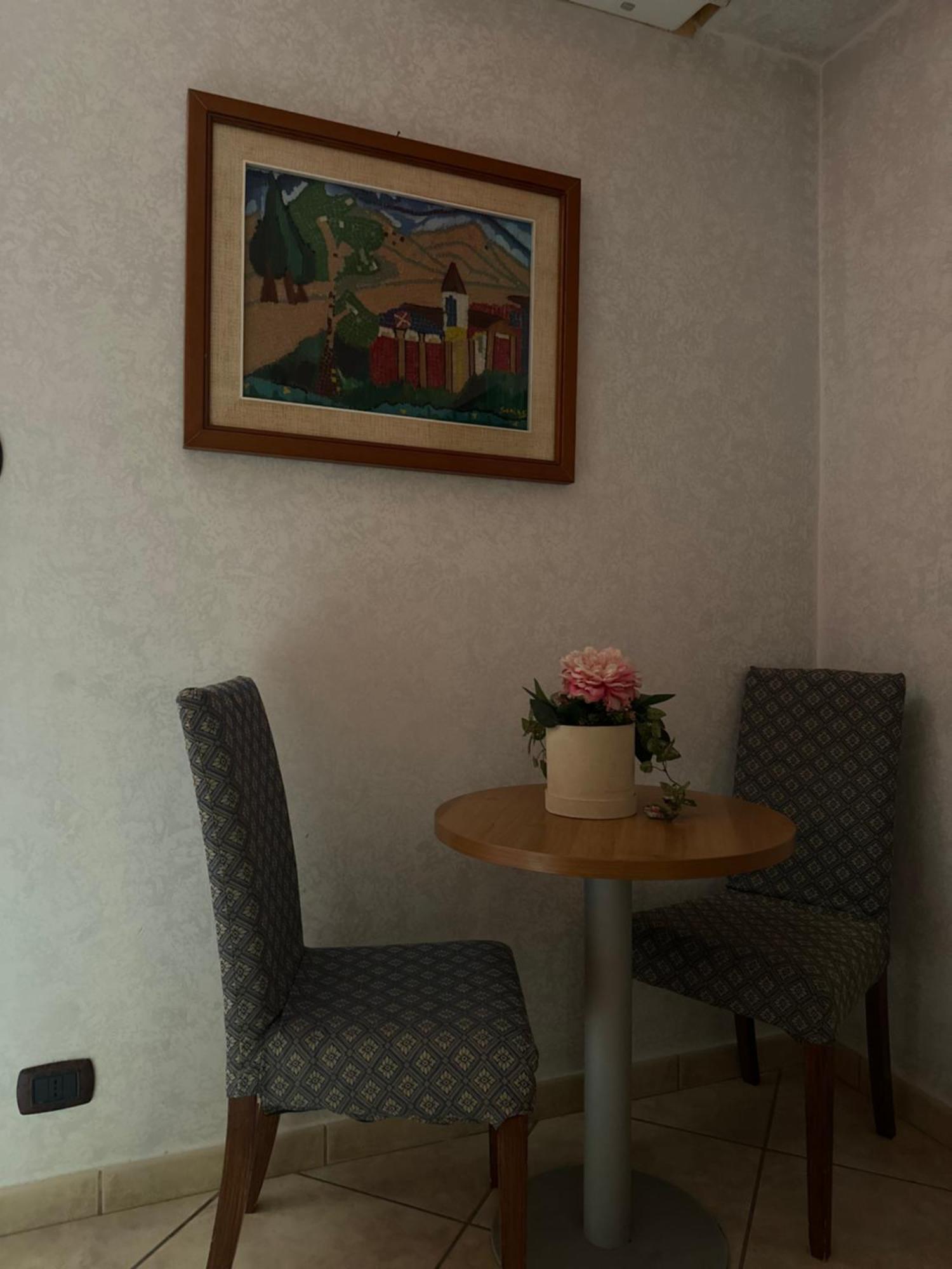 Hotel Il Giardino Degli Aranci Нола Екстериор снимка