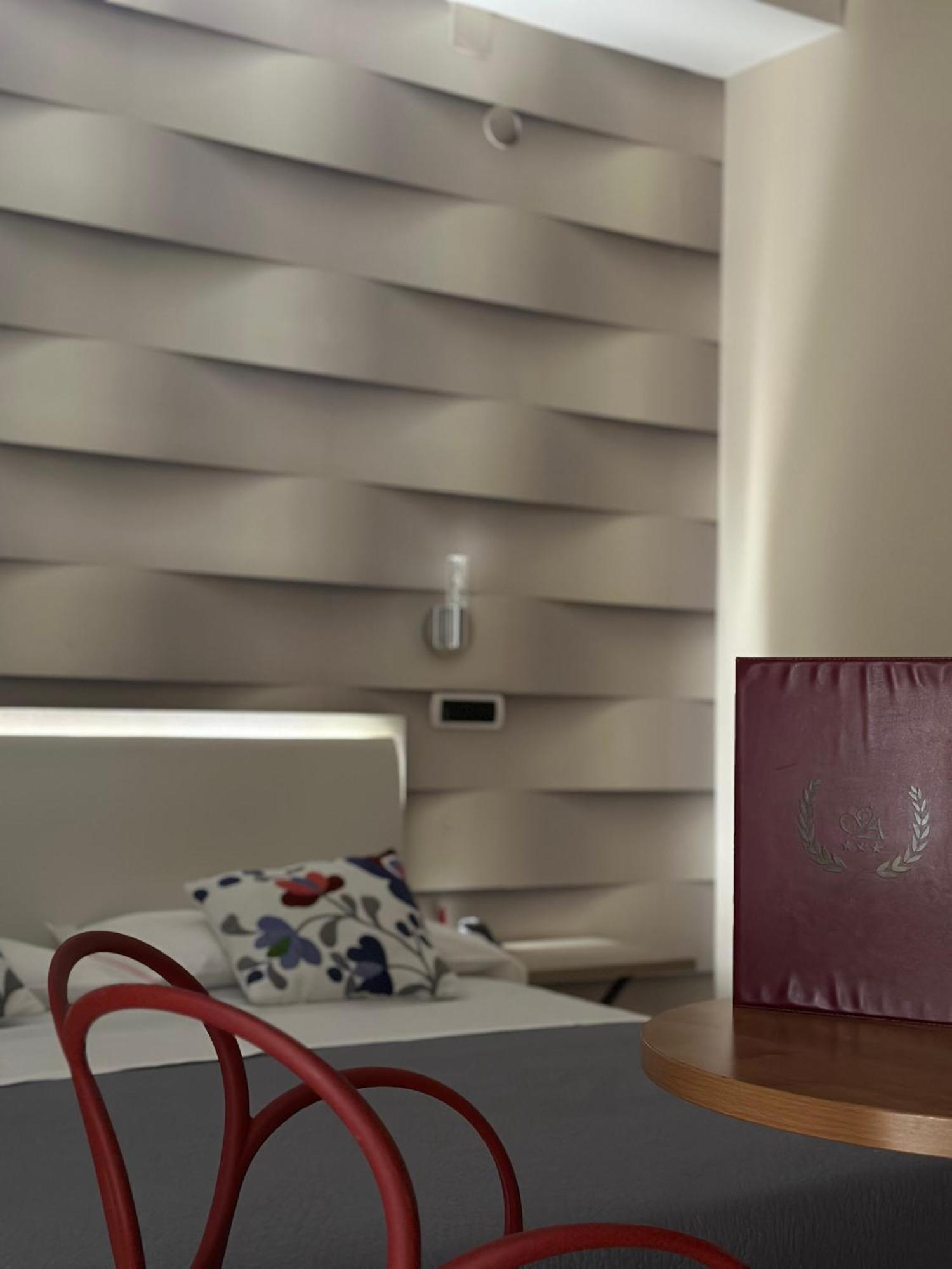 Hotel Il Giardino Degli Aranci Нола Екстериор снимка