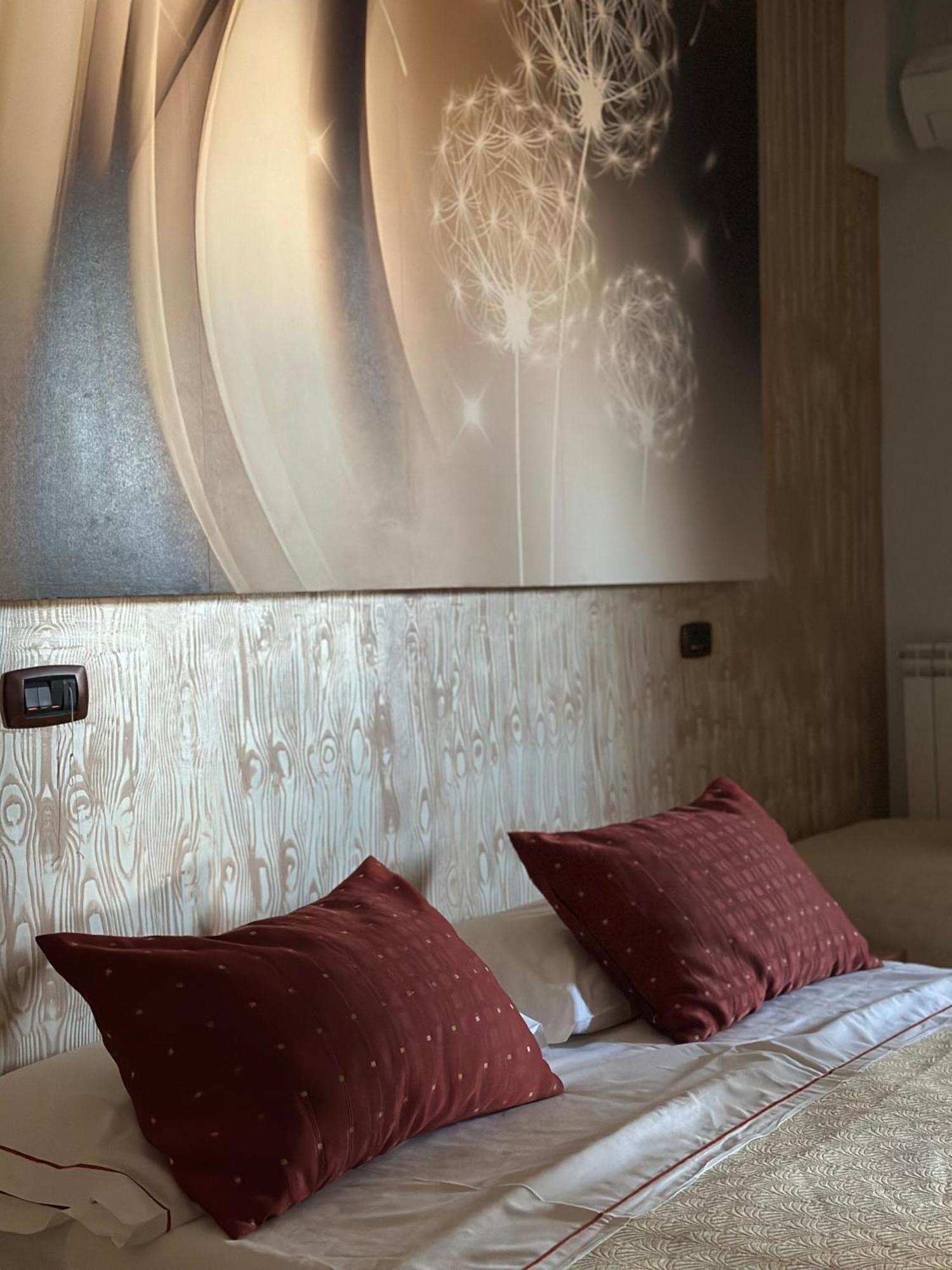 Hotel Il Giardino Degli Aranci Нола Екстериор снимка