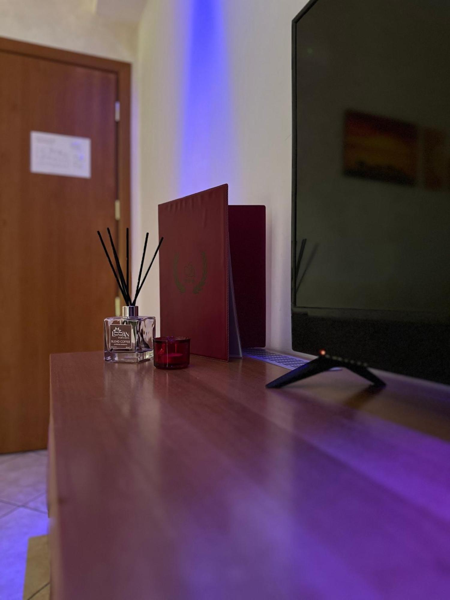 Hotel Il Giardino Degli Aranci Нола Екстериор снимка