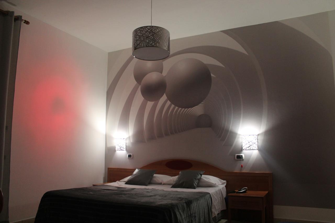 Hotel Il Giardino Degli Aranci Нола Екстериор снимка