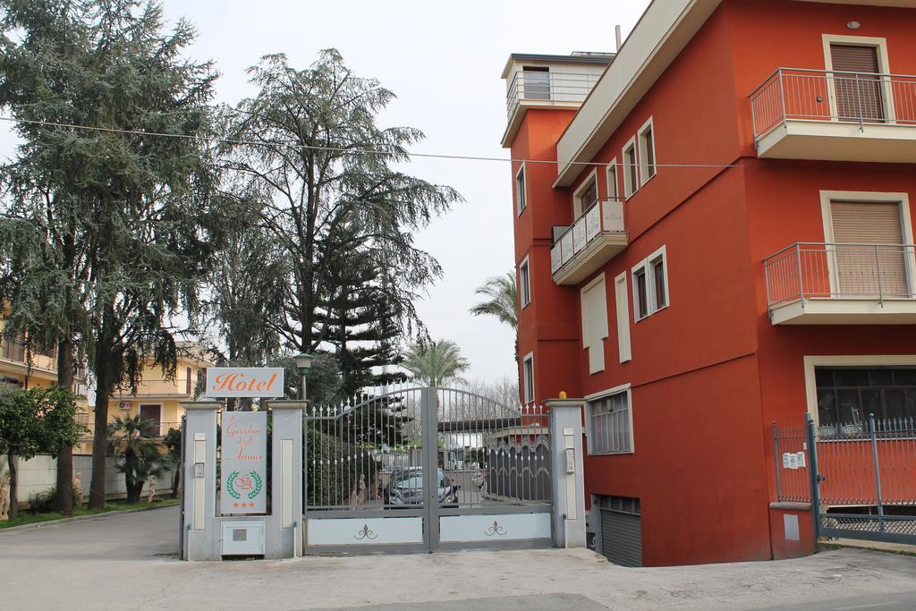 Hotel Il Giardino Degli Aranci Нола Екстериор снимка